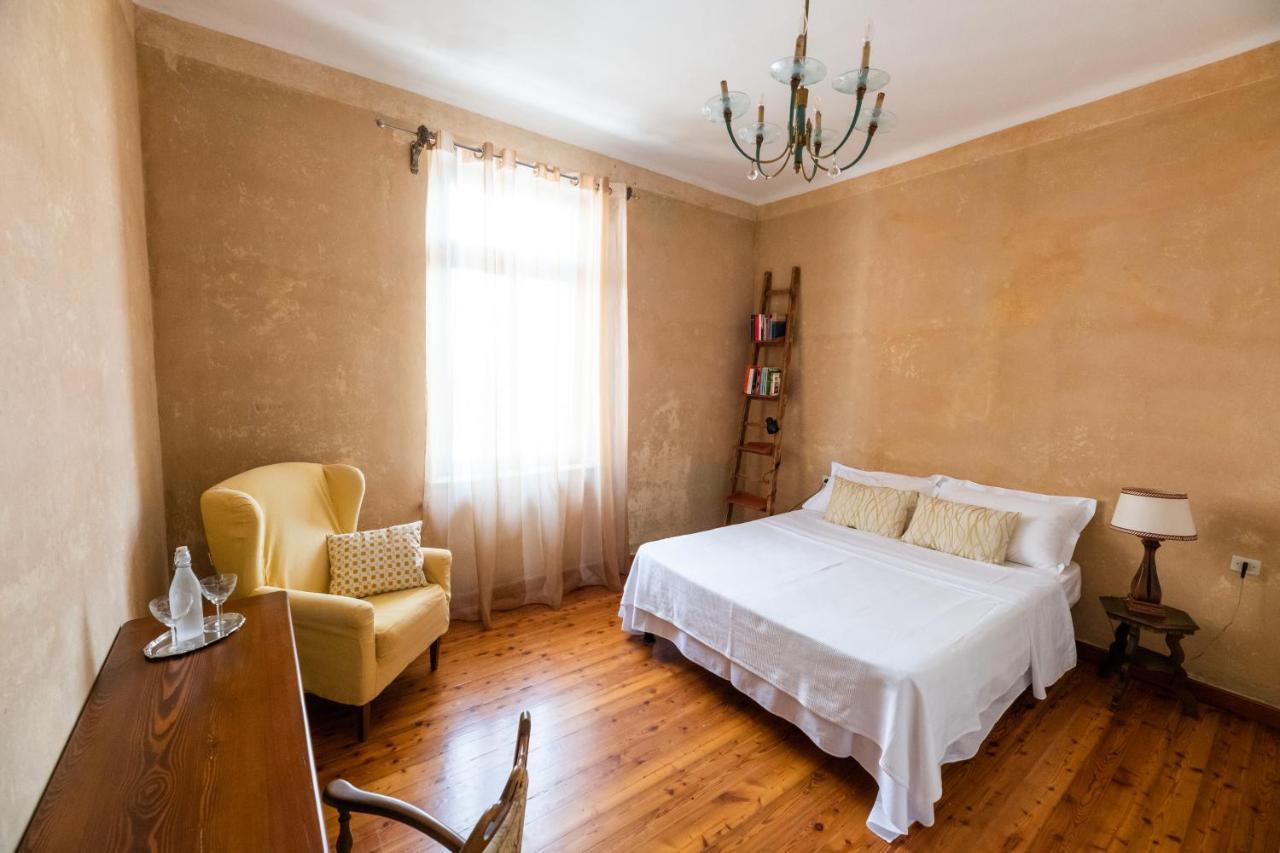 Bed and Breakfast The Liberty Terrace Údine Exterior foto